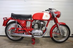 Motors - Ducati 175 TS